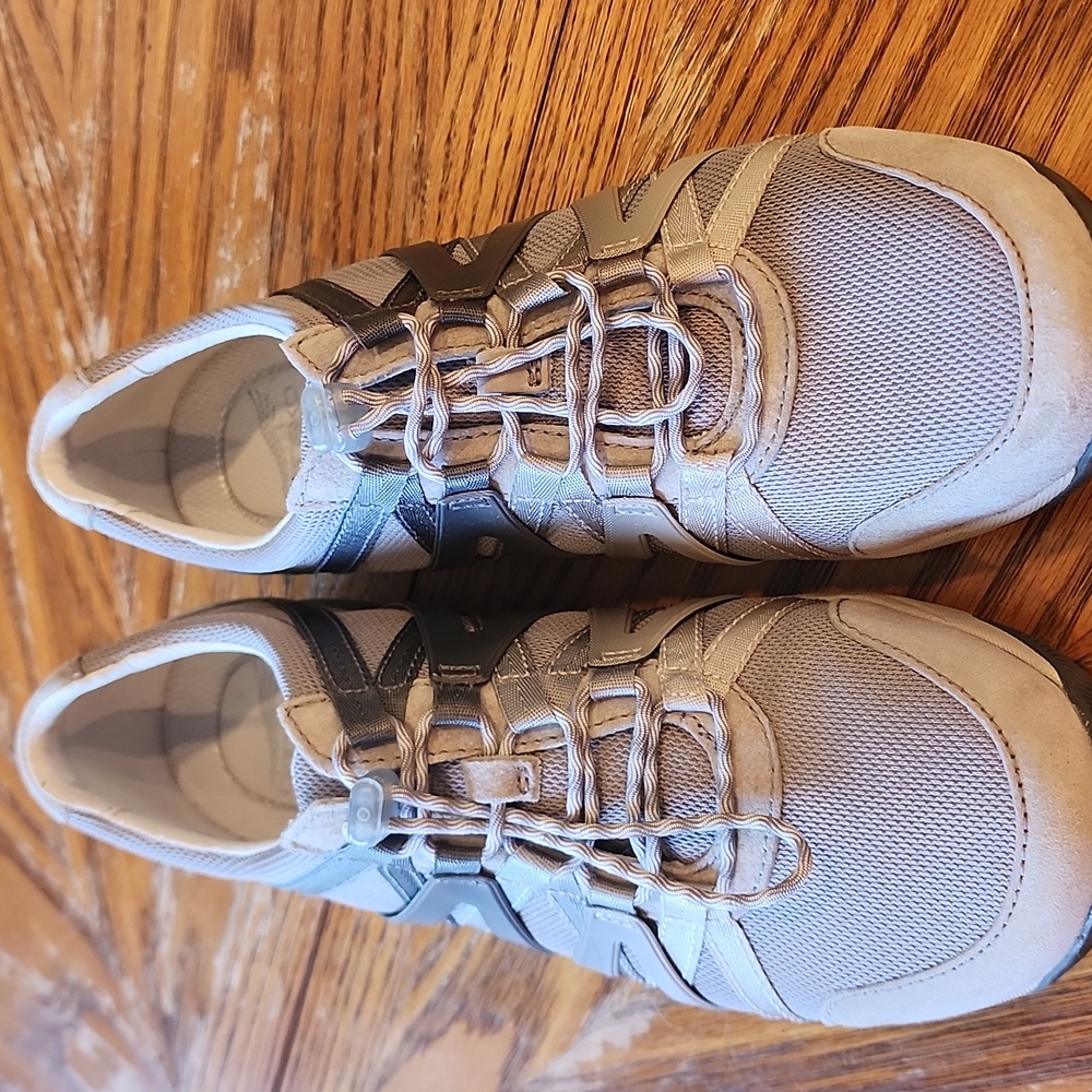 Dansko Henrietta Sneakers
